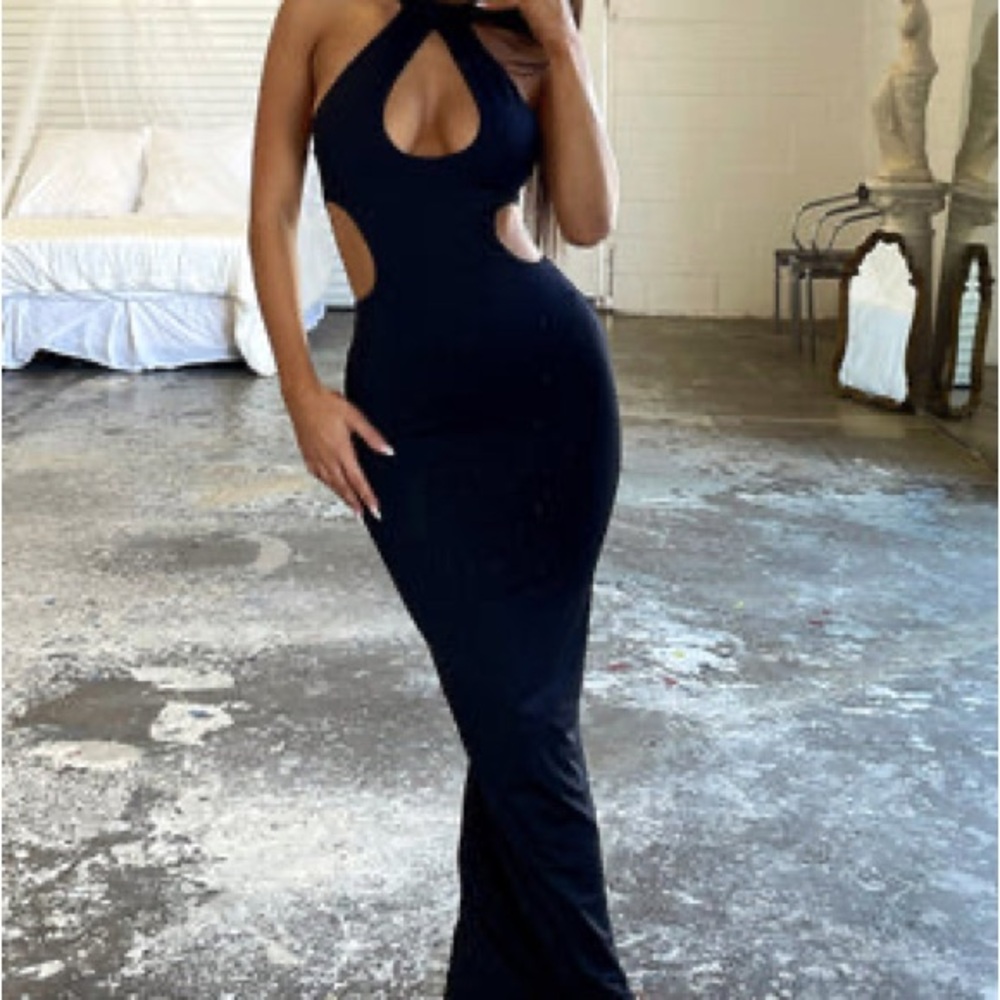 NWT Gianna Black Maxi Dress